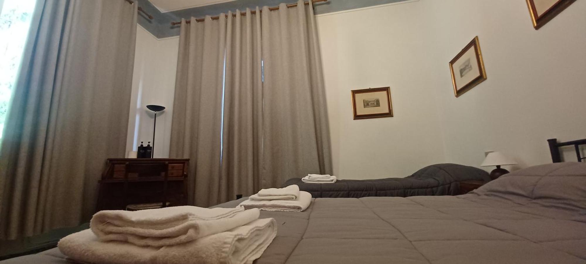 Home Sweet Home 3 - Affittacamere Λούκα Δωμάτιο φωτογραφία